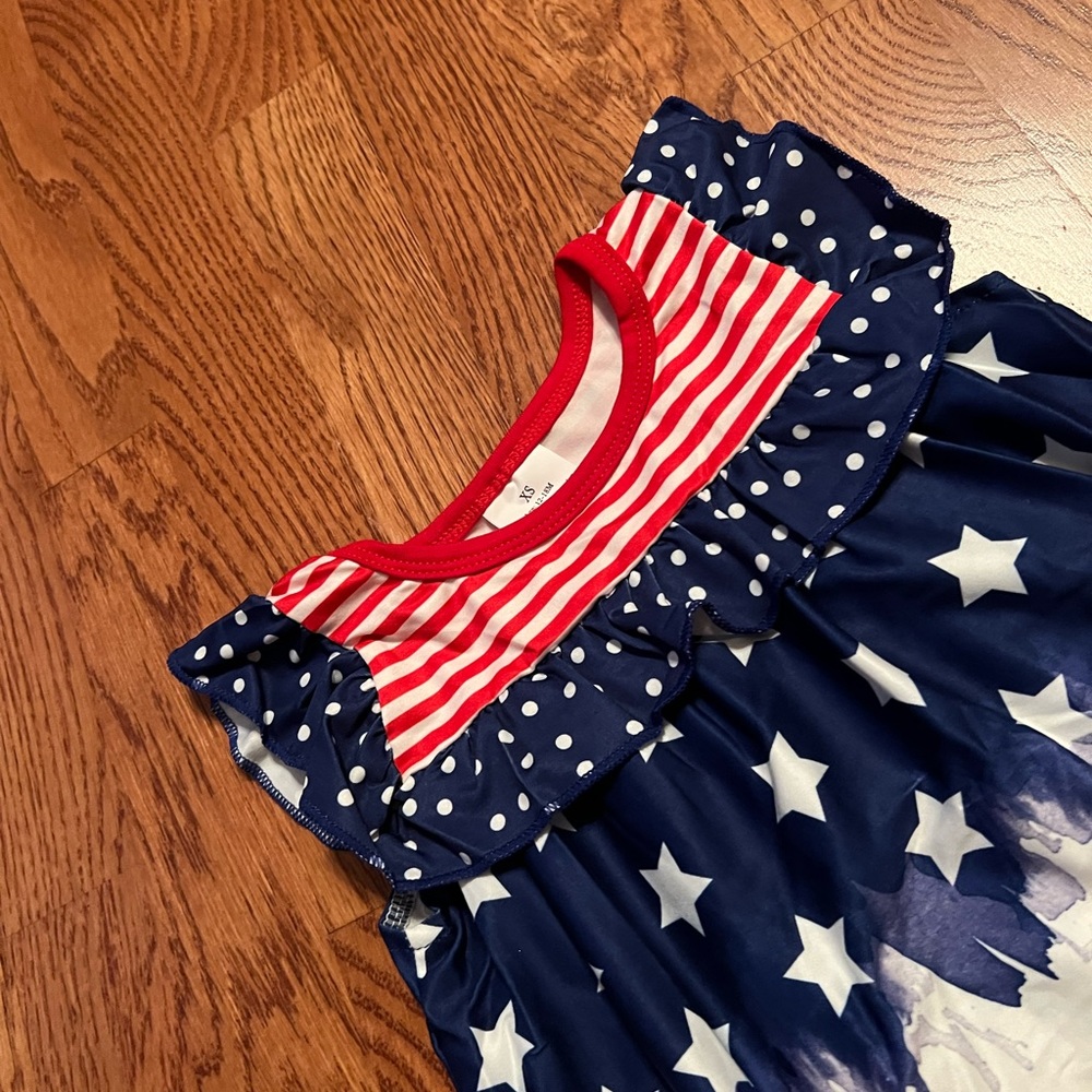 SOLD ππΊπΈ4th of July Outfit πΊπΈ - Picture 5 of 6